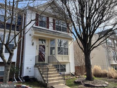 8300 WALLACE LANE, MANASSAS, VA 20109