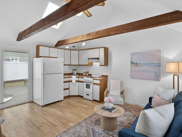 1011 Ma-28, Unit C-6, Harwich, MA 02645