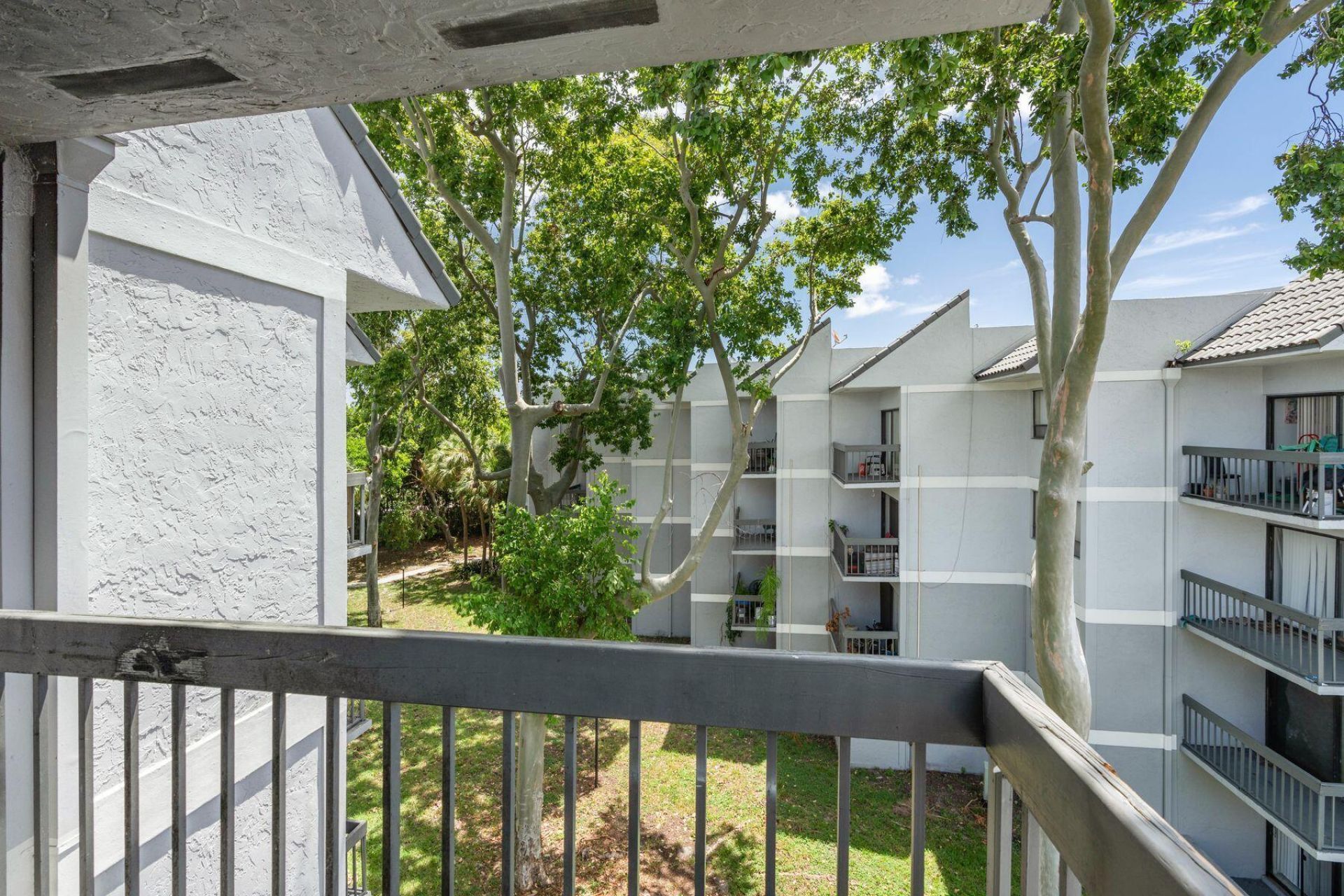 1750 N Congress Avenue, Unit 411, West Palm Beach, FL 33401 Photo