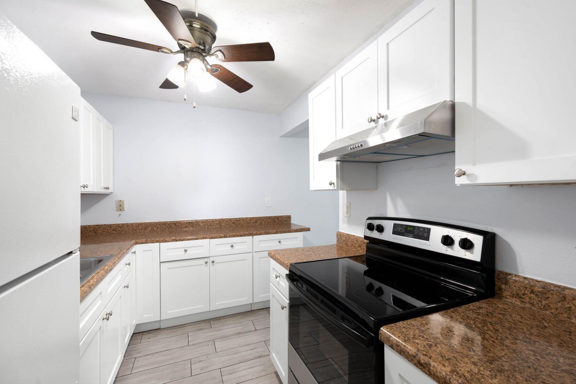 1750 N Congress Avenue, Unit 411, West Palm Beach, FL 33401 Photo