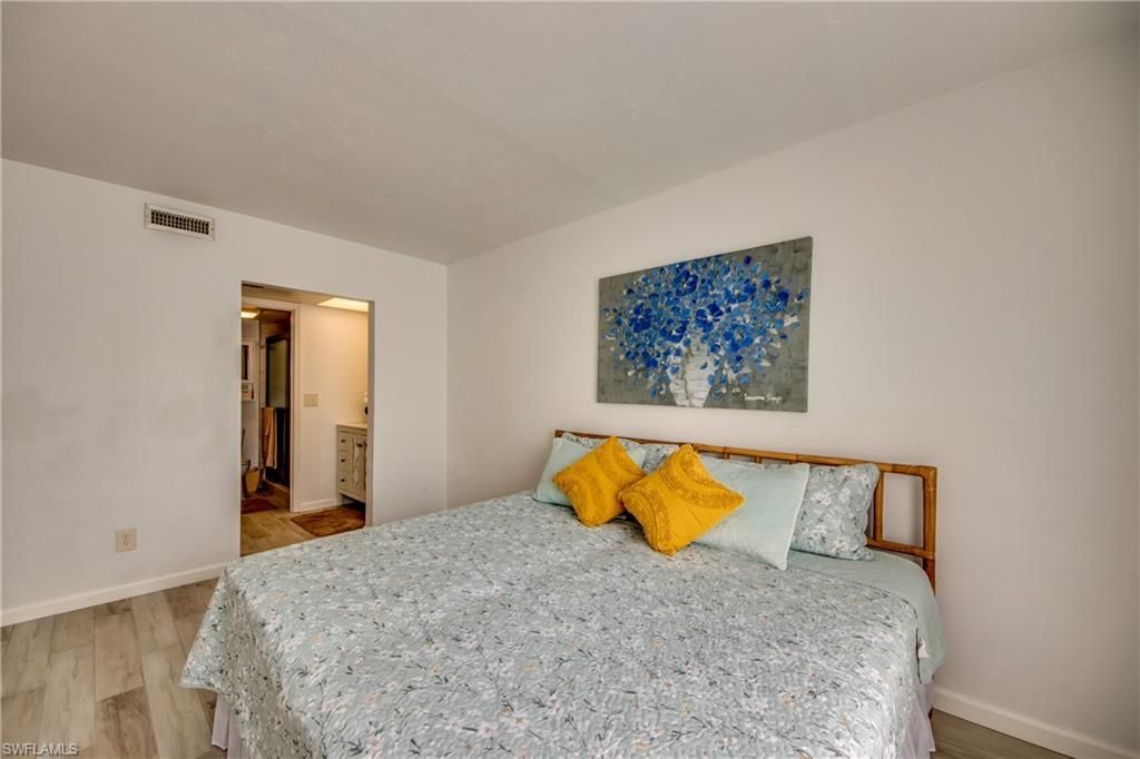 15350 Moonraker Ct , Unit 304, North Fort Myers, FL 33917 Photo