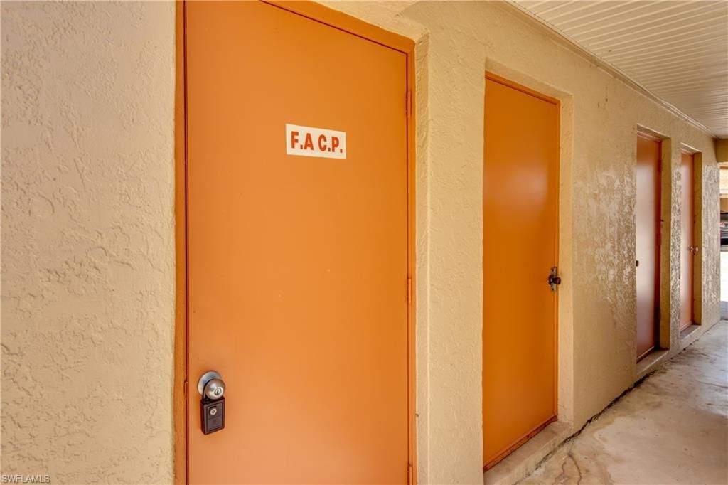 15350 Moonraker Ct , Unit 304, North Fort Myers, FL 33917 Photo