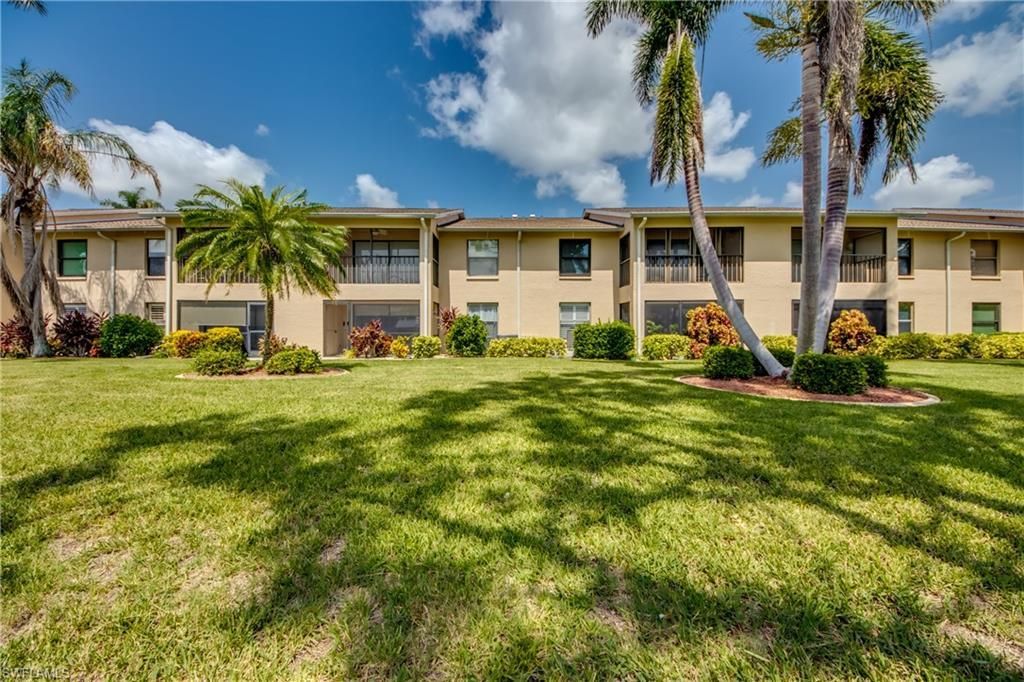 15350 Moonraker Ct , Unit 304, North Fort Myers, FL 33917 Photo