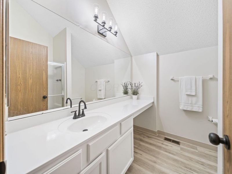 5732 Black Walnut Drive, Columbus, OH 43230 Photo 16