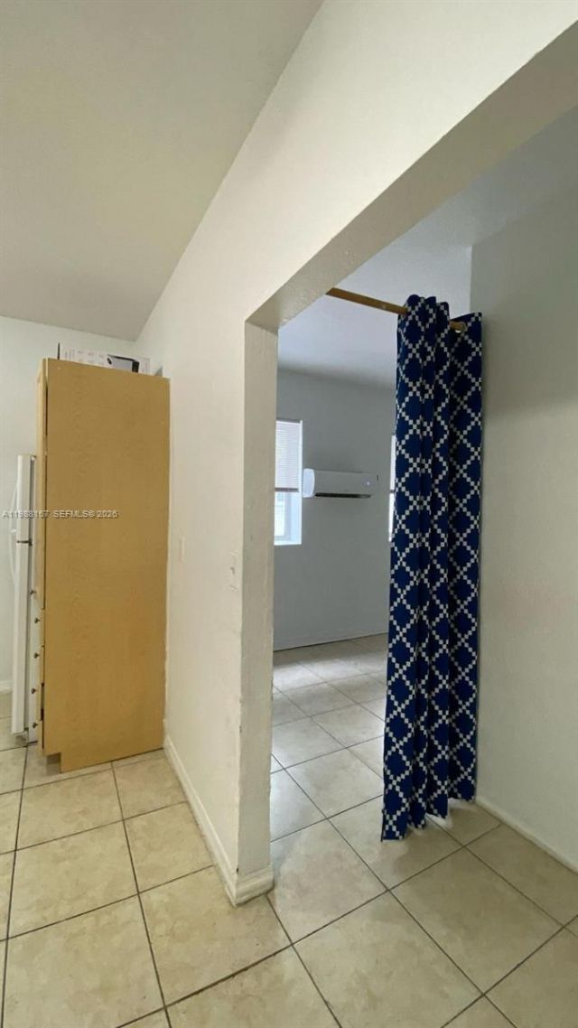 1021 NW 3rd St , Unit 206, Miami, FL 33128 Photo