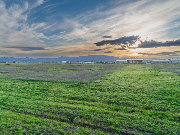 4676 Industry Drive, Medford, OR 97502