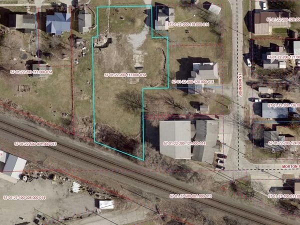 307 mercer Street, Ligonier, IN 46767