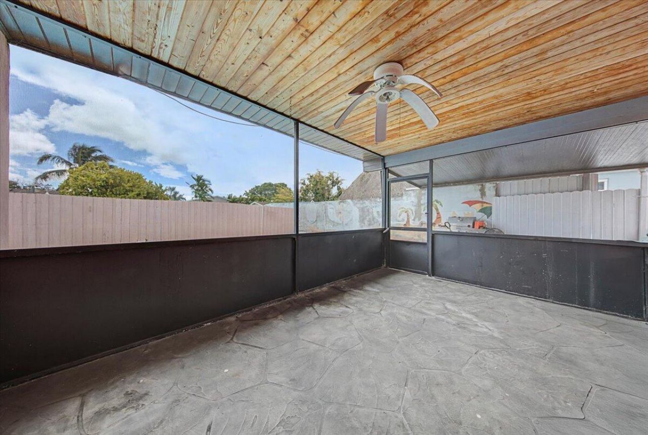 15042 SW 297th Terrace, Homestead, FL 33033 Photo