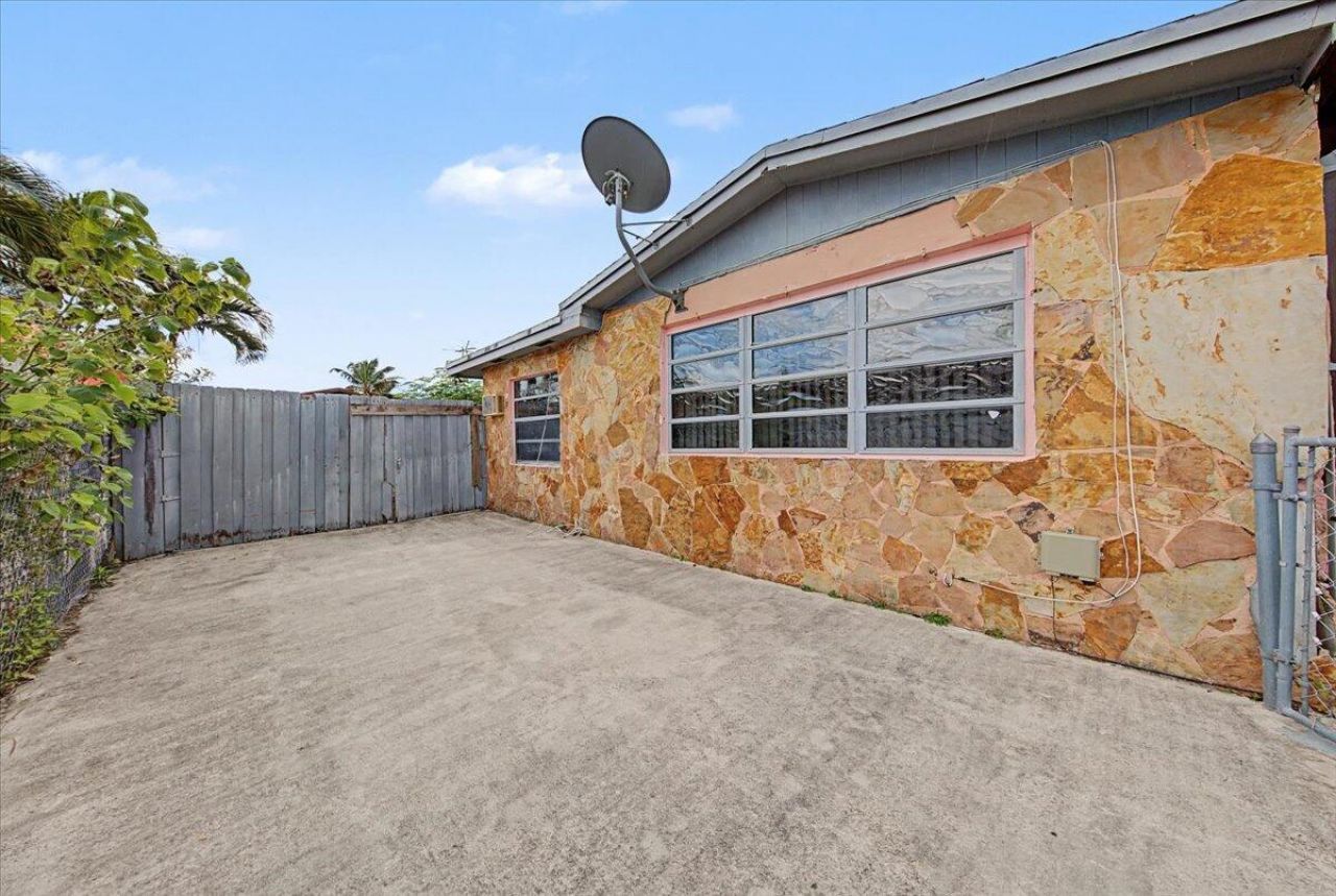 15042 SW 297th Terrace, Homestead, FL 33033 Photo