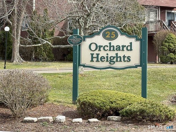 25 Florence, Unit 71, Branford, CT 06405