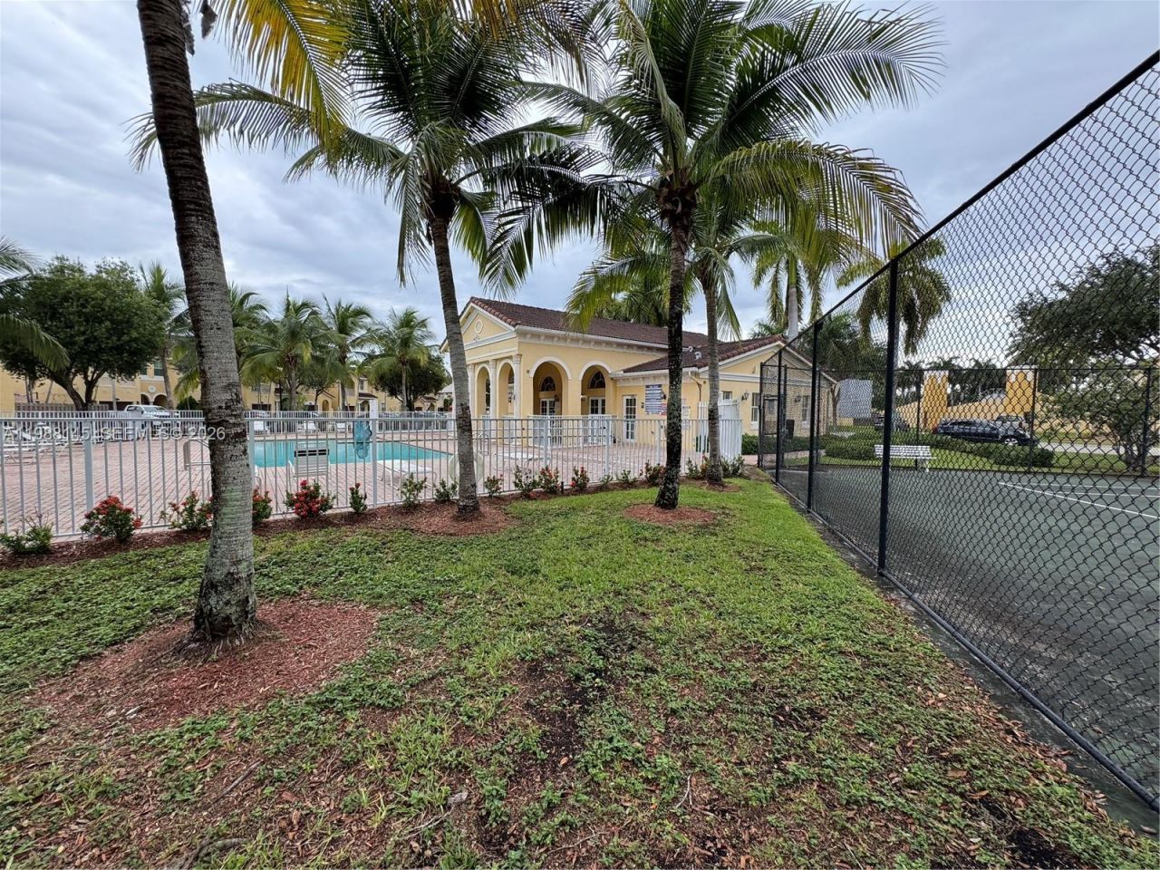 14956 SW 8th Ln , Miami, FL 33194 Photo