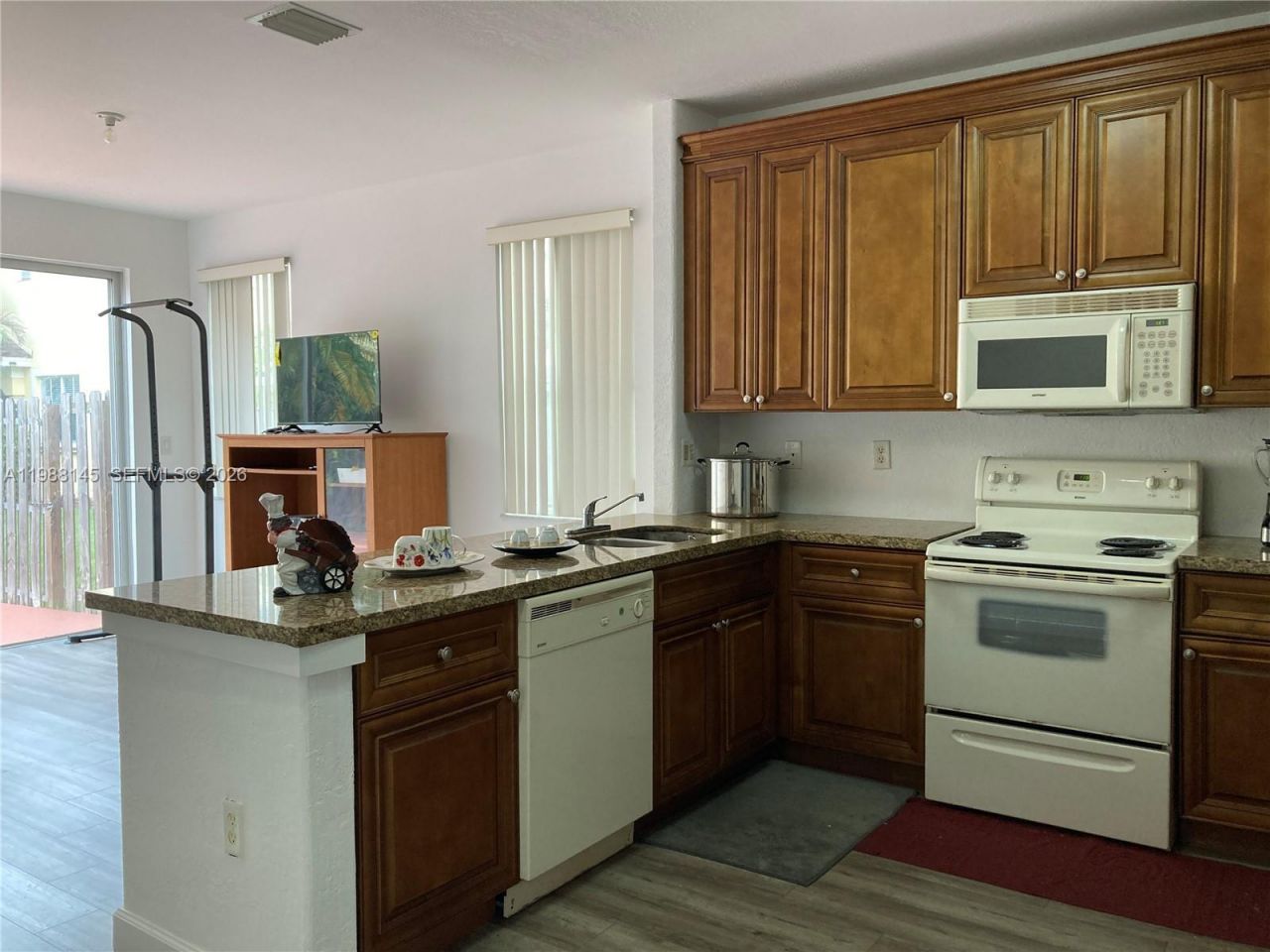 14956 SW 8th Ln , Miami, FL 33194 Photo