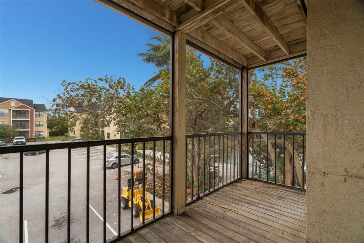 11901 4th Street N, Unit 3202, Saint Petersburg, FL 33716 Photo