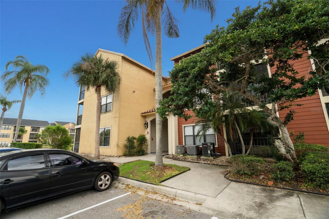 11901 4th Street N, Unit 3202, Saint Petersburg, FL 33716 Photo