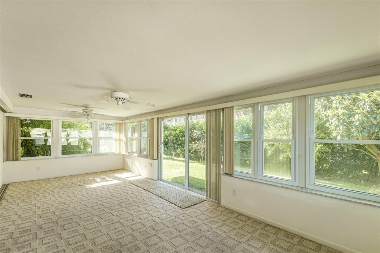 14792 Imperial Point Drive S, Largo, FL 33774 Photo