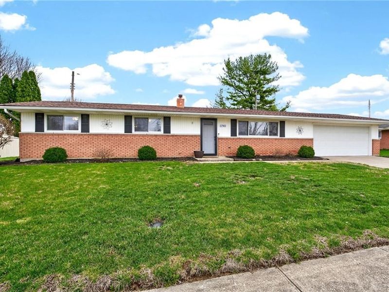 1785 Tahoe Drive, Xenia, OH 45385 Photo 3