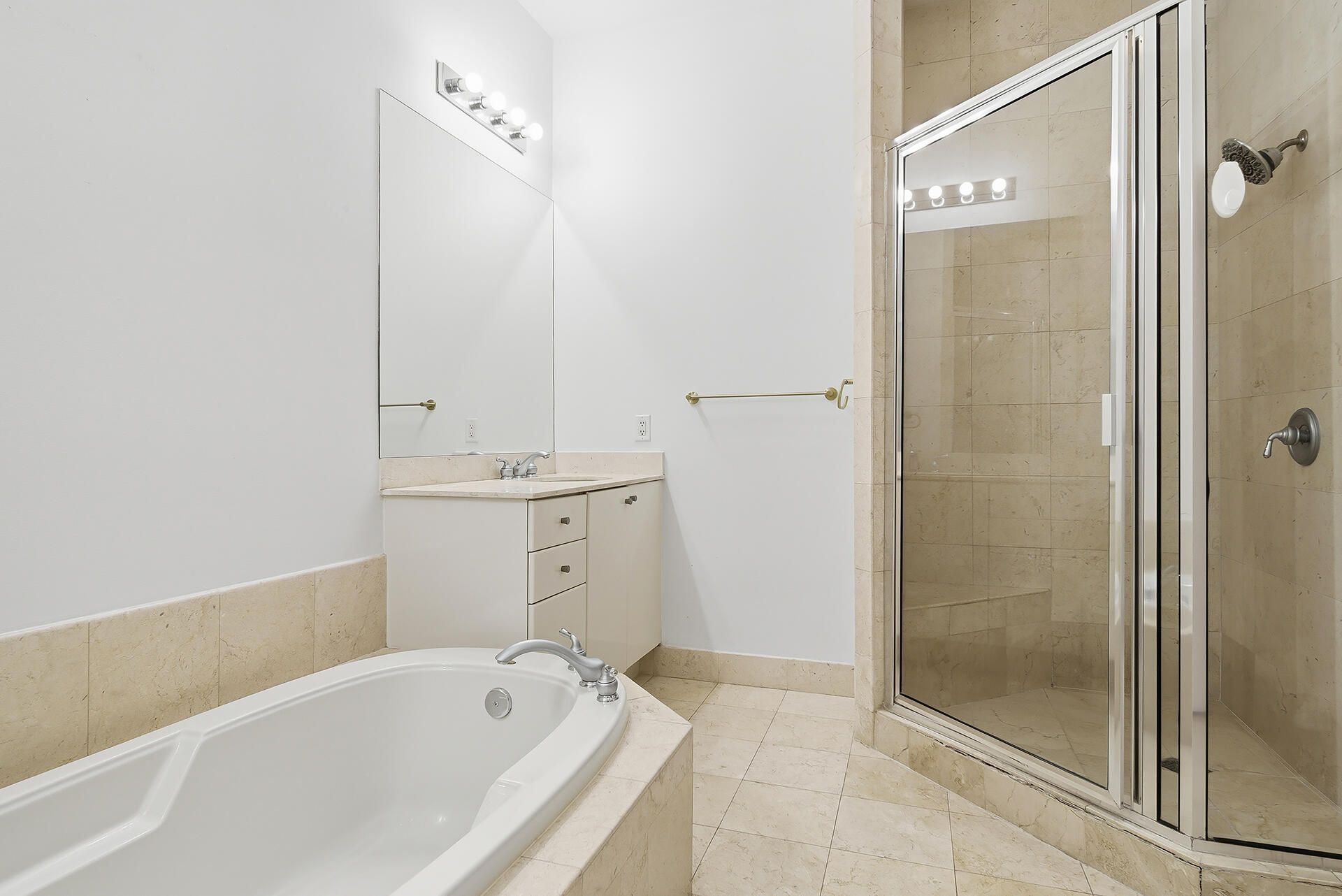 801 S Olive Avenue, Unit 425, West Palm Beach, FL 33401 Photo