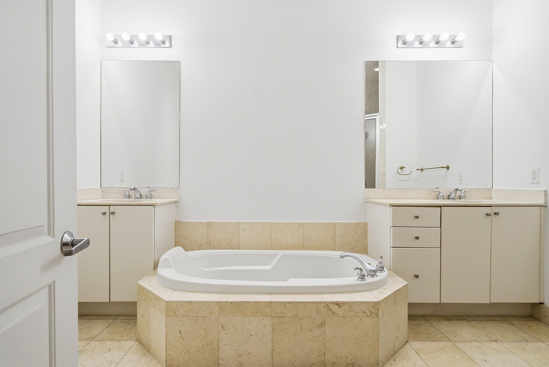 801 S Olive Avenue, Unit 425, West Palm Beach, FL 33401 Photo