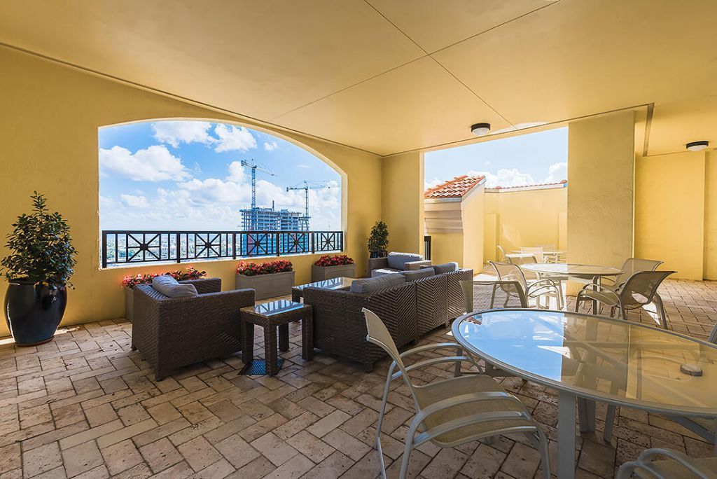 801 S Olive Avenue, Unit 425, West Palm Beach, FL 33401 Photo