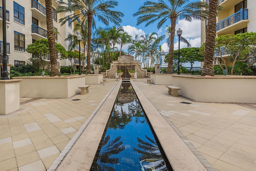 801 S Olive Avenue, Unit 425, West Palm Beach, FL 33401 Photo