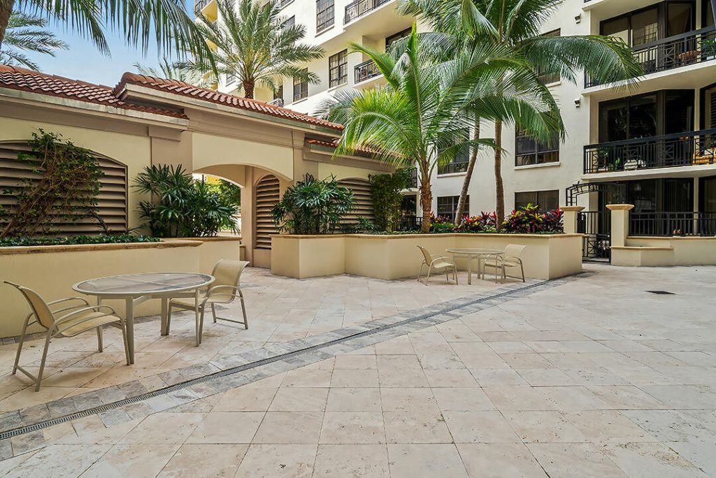 801 S Olive Avenue, Unit 425, West Palm Beach, FL 33401 Photo