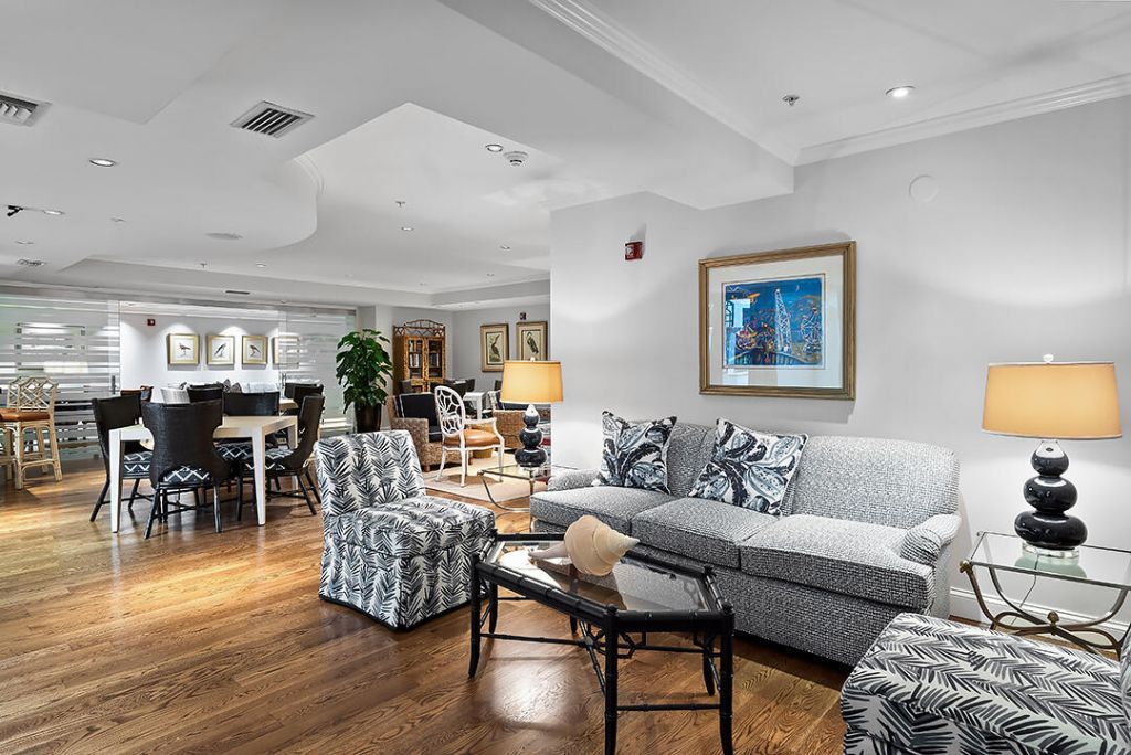 801 S Olive Avenue, Unit 425, West Palm Beach, FL 33401 Photo