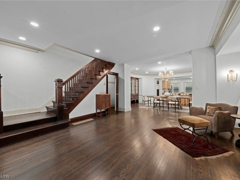 9805 Lake Avenue, Cleveland, OH 44102 Photo 13