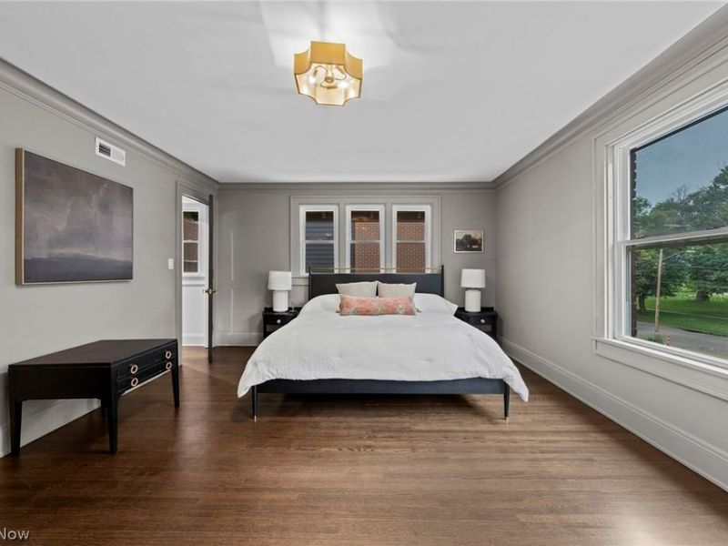 9805 Lake Avenue, Cleveland, OH 44102 Photo 20