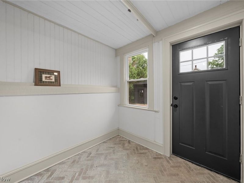9805 Lake Avenue, Cleveland, OH 44102 Photo 34