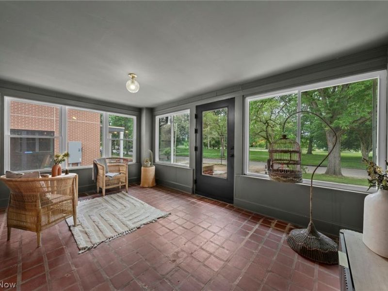 9805 Lake Avenue, Cleveland, OH 44102 Photo 4