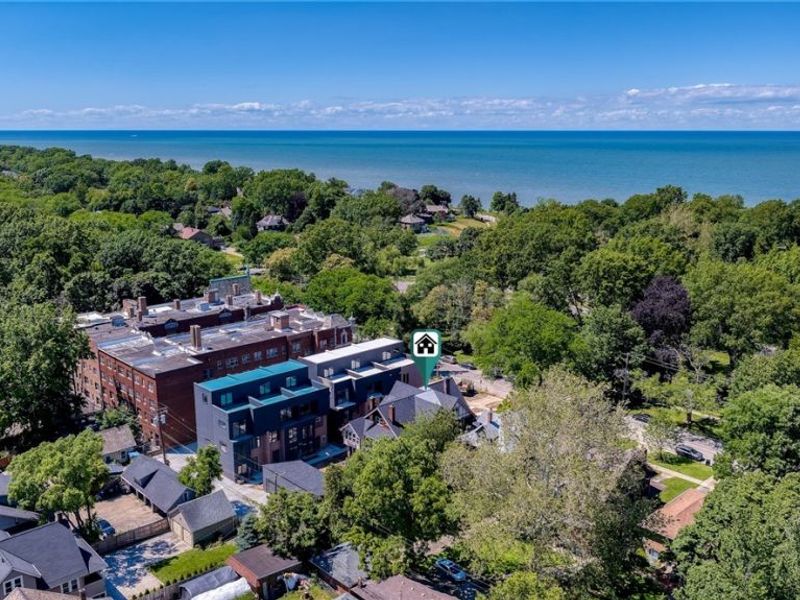 9805 Lake Avenue, Cleveland, OH 44102 Photo 42
