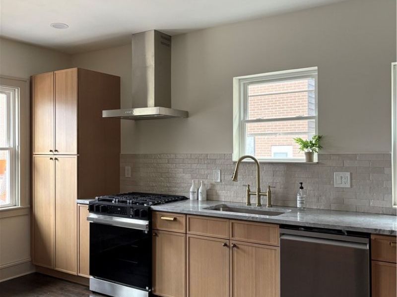 9805 Lake Avenue, Cleveland, OH 44102 Photo 5