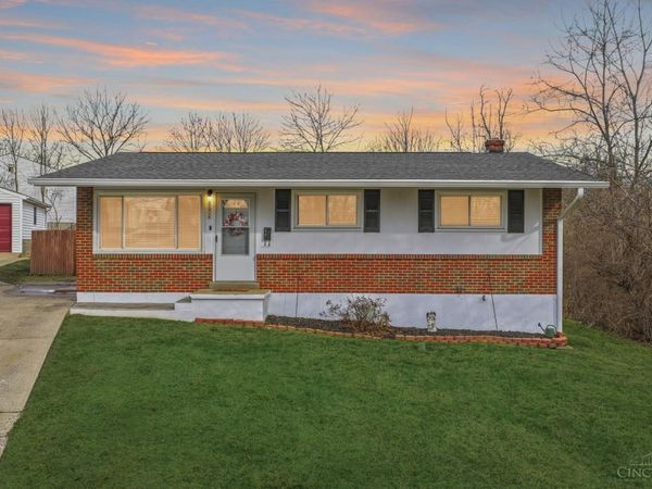 8608 Dundalk Court, Sycamore Twp, OH 45236