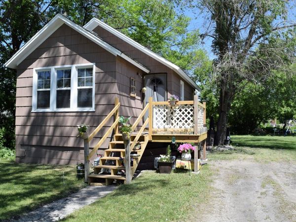 236 1st Avenue W, West Fargo, ND 58078