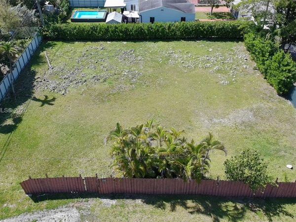 5400 SW 5th Ter , Miami, FL 33134