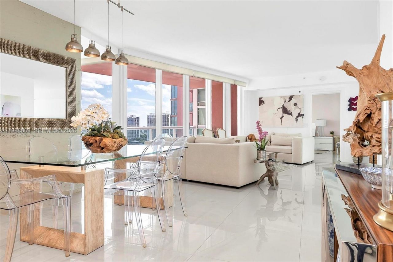 3370 Hidden Bay Dr, Unit 2210, Aventura, FL 33180 Photo