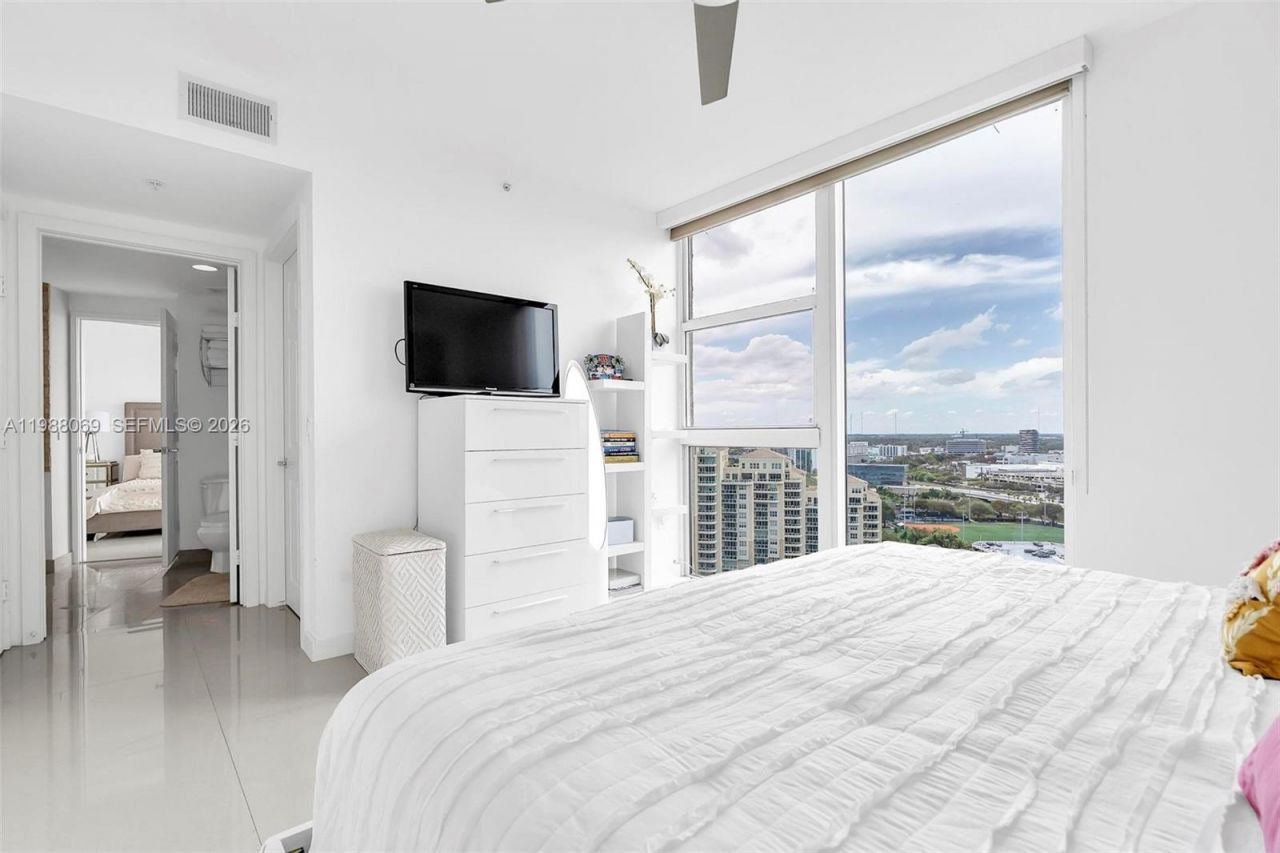 3370 Hidden Bay Dr, Unit 2210, Aventura, FL 33180 Photo