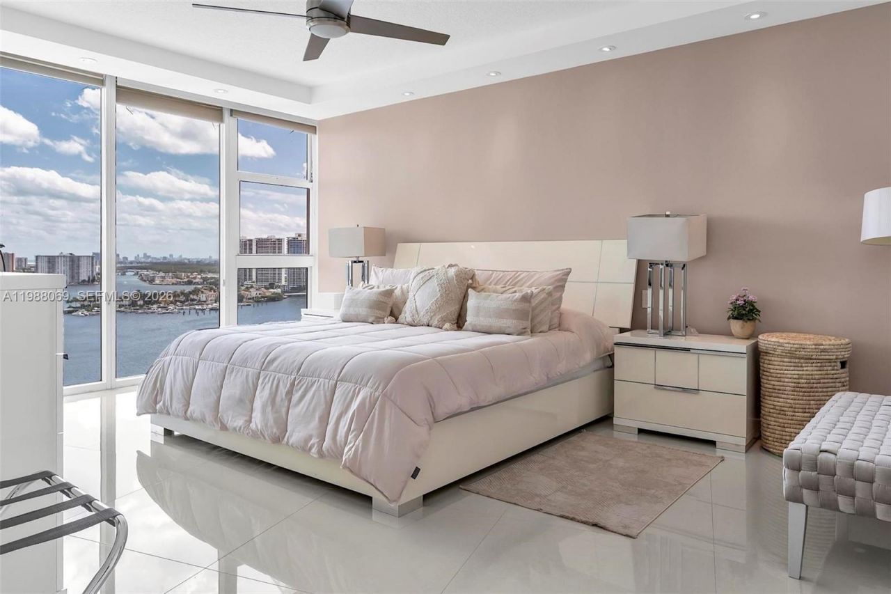 3370 Hidden Bay Dr, Unit 2210, Aventura, FL 33180 Photo