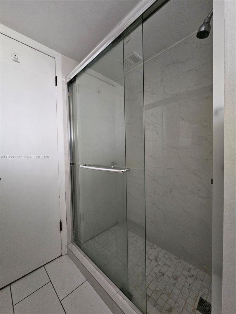 840 NW 87th Ave , Unit 406, Miami, FL 33172 Photo