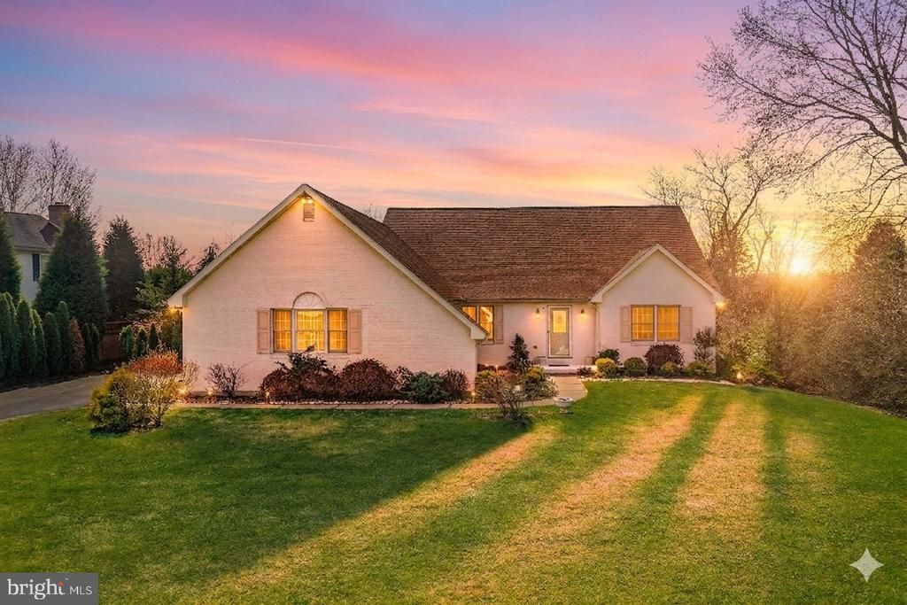 4950 HARVEY ROAD, BETHLEHEM, PA 18020