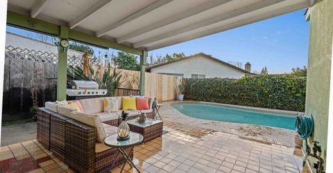 3913 Peacock Ln, Modesto, CA 95356 Photo