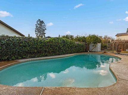 3913 Peacock Ln, Modesto, CA 95356 Photo