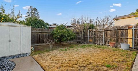 3913 Peacock Ln, Modesto, CA 95356 Photo