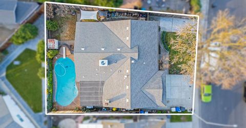 3913 Peacock Ln, Modesto, CA 95356 Photo