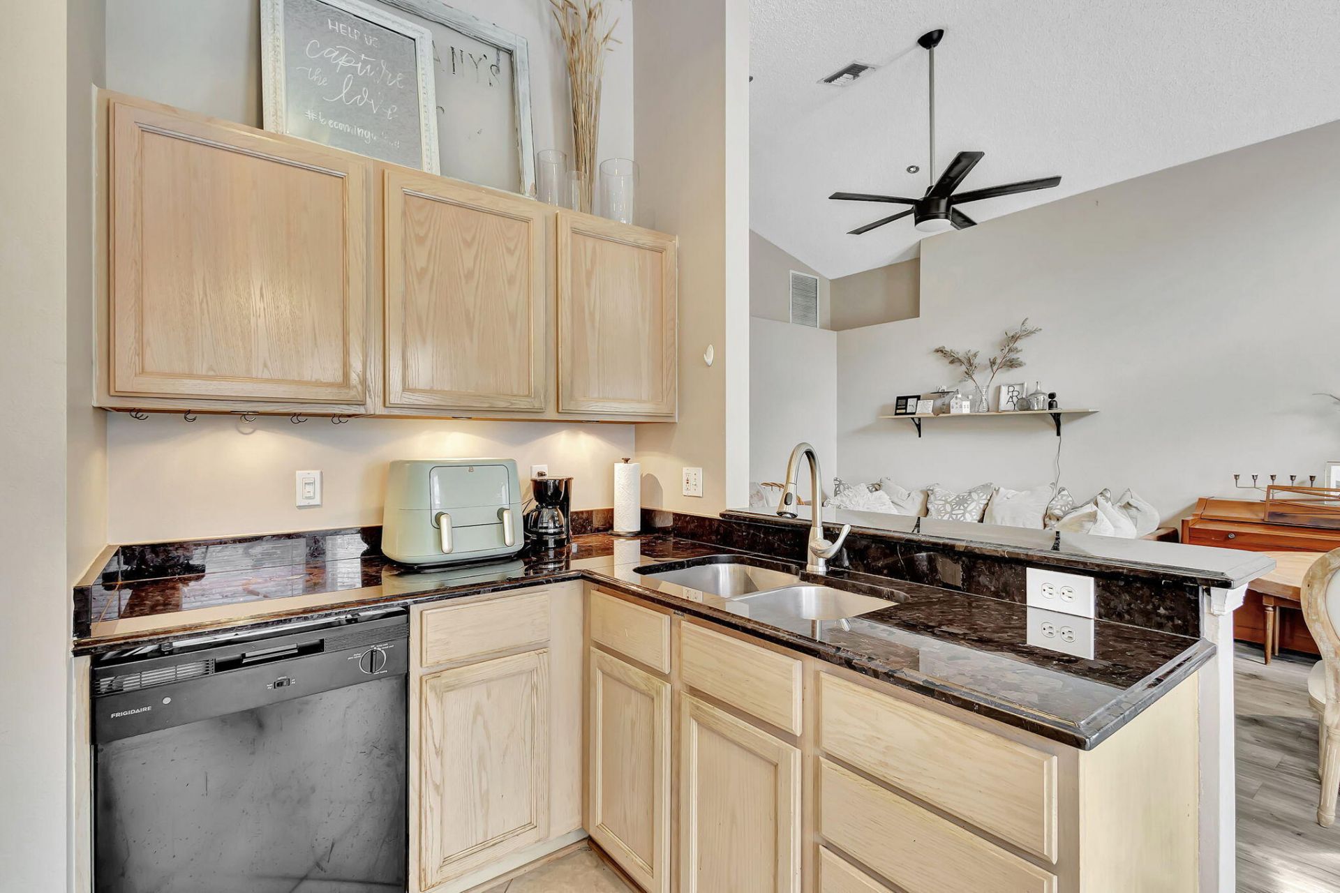 328 Hammocks Trail, Greenacres, FL 33413 Photo