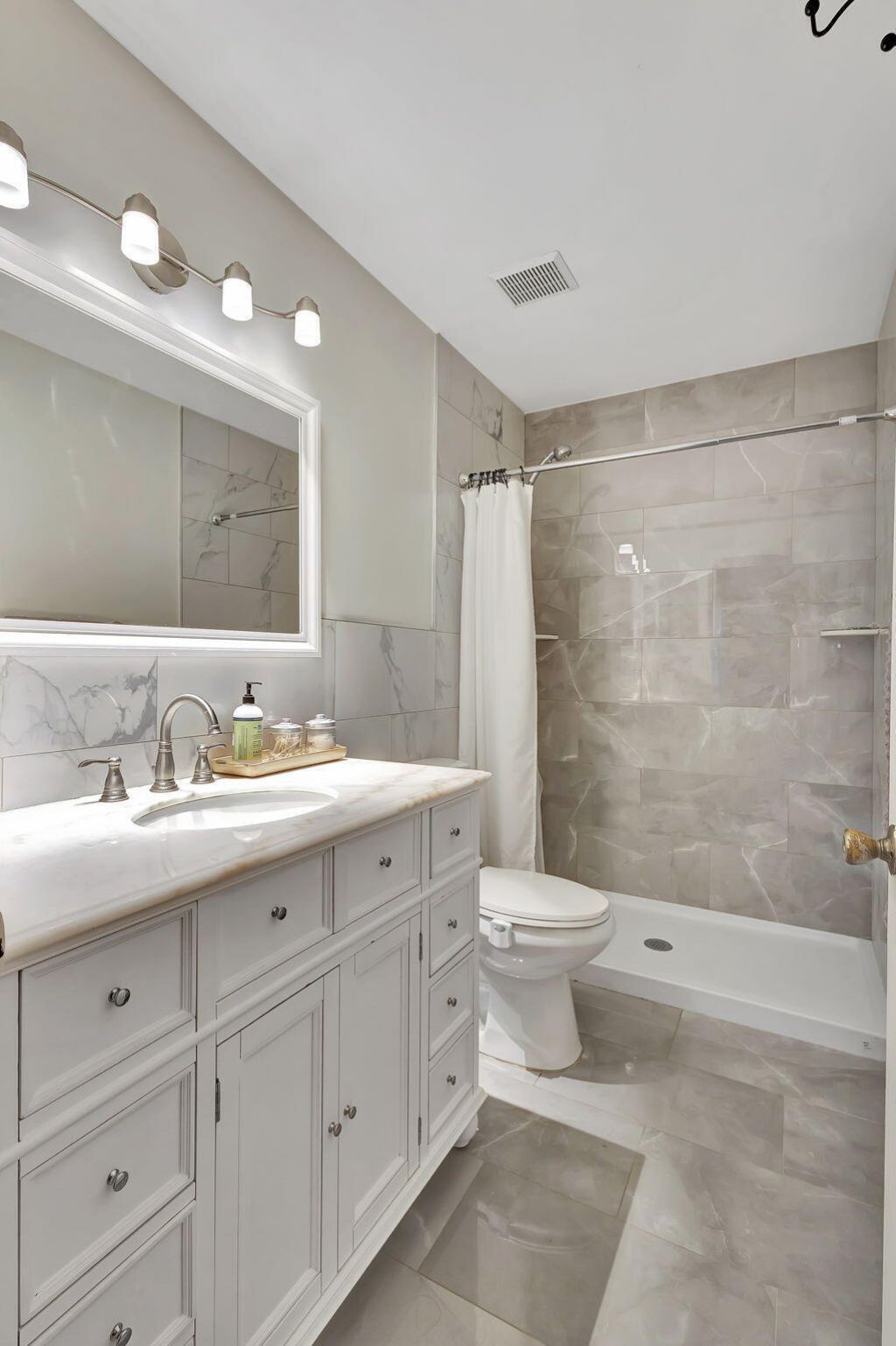 328 Hammocks Trail, Greenacres, FL 33413 Photo