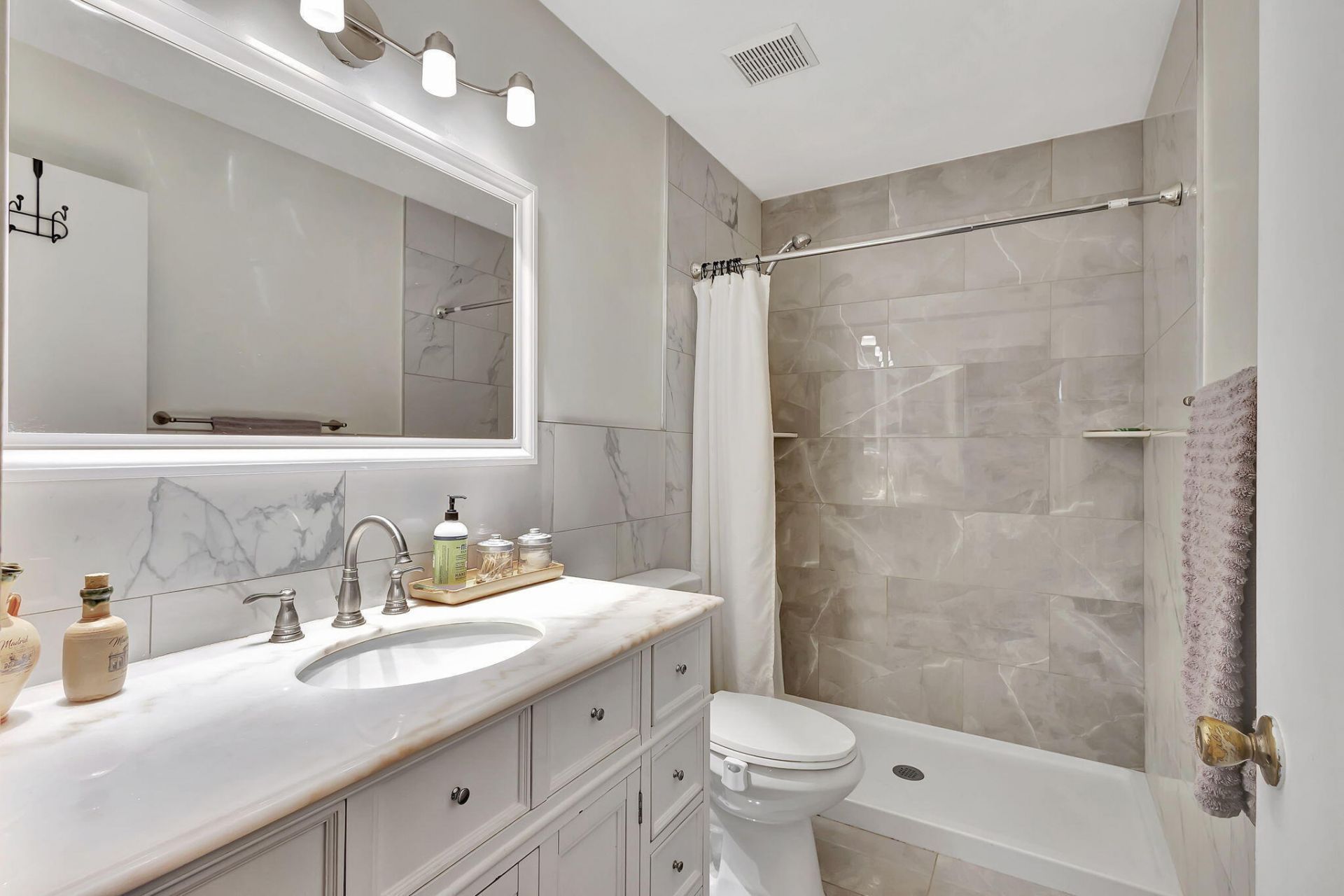 328 Hammocks Trail, Greenacres, FL 33413 Photo