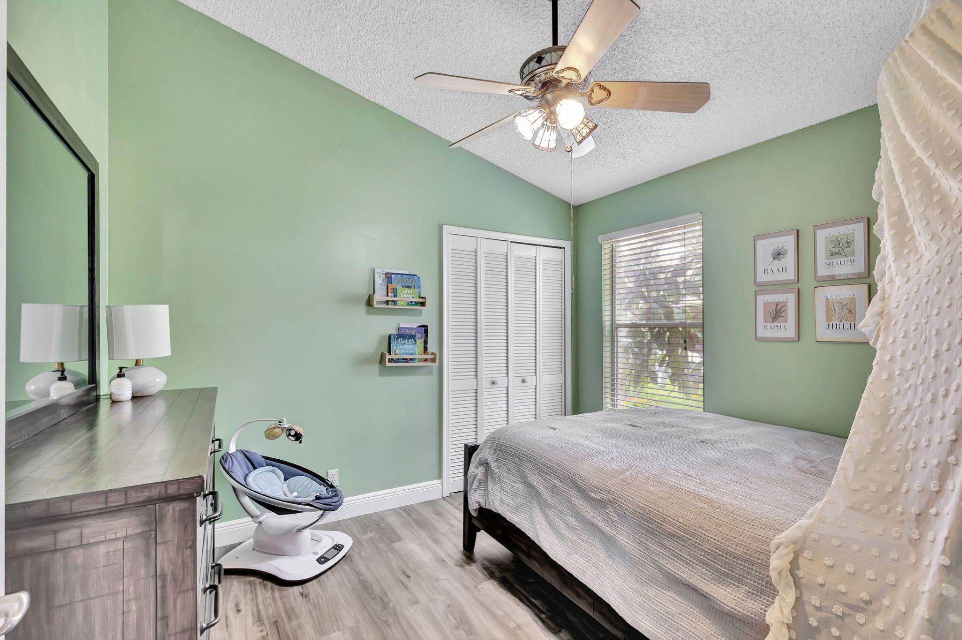 328 Hammocks Trail, Greenacres, FL 33413 Photo