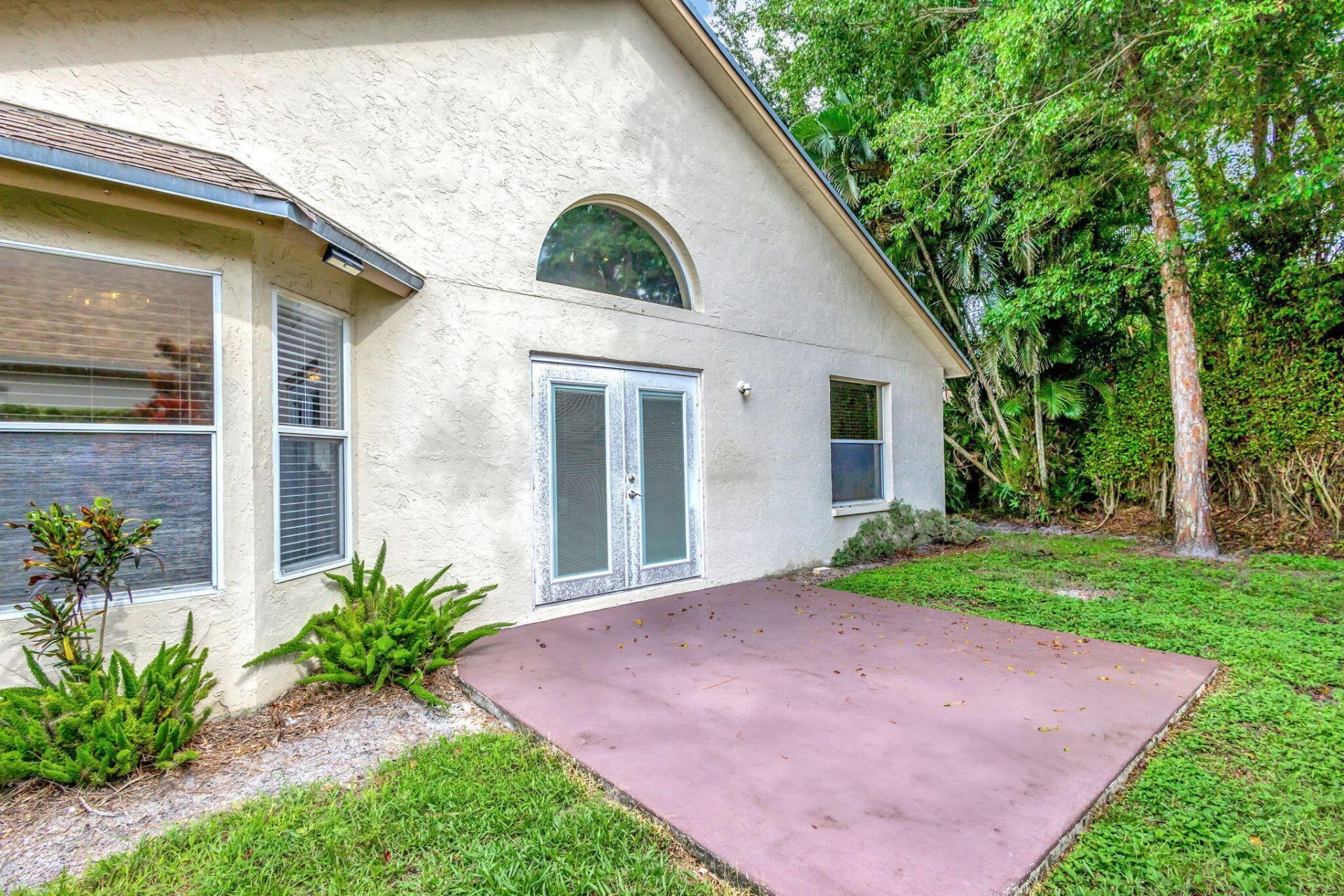 328 Hammocks Trail, Greenacres, FL 33413 Photo