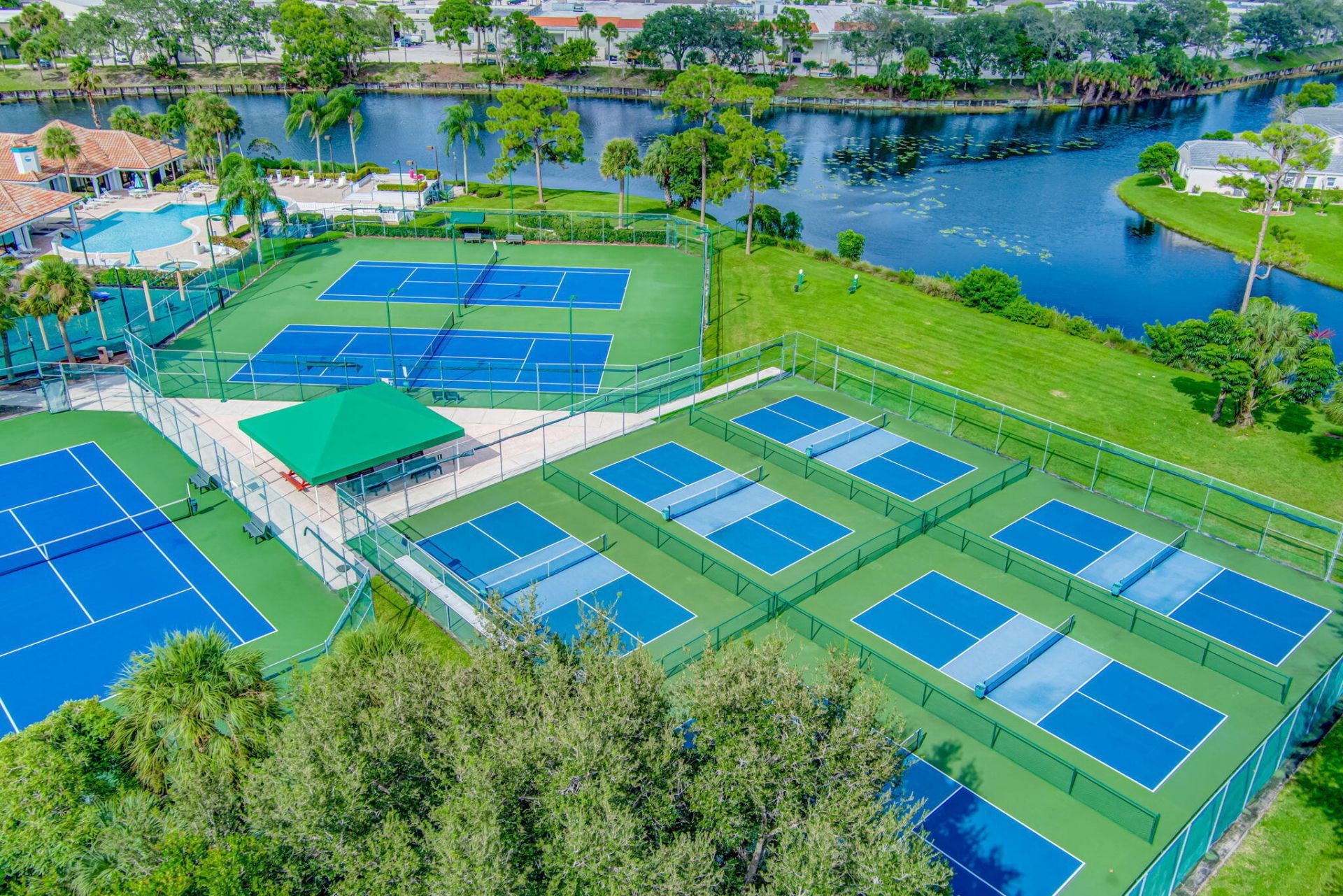 328 Hammocks Trail, Greenacres, FL 33413 Photo